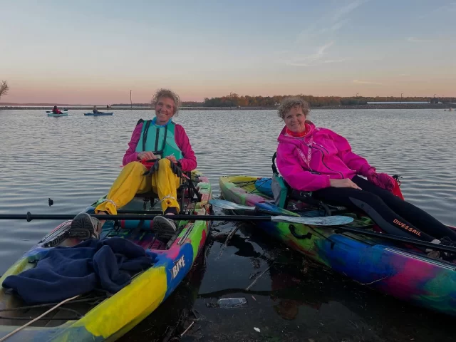 What a night under the Pink Moon!💕

Huge thanks to all the amazing 78 paddlers, dedicated volunteers, KY Dam Village State Resort Park, the Tennessee RiverLine, and the marshallcountyrescuesquad for making the Pink Moon Paddle Up in Calvert City such a magical event. We couldn’t have done it without you!

Drop your favorite photos in the comments — we’d love to see your view from the water! 🛶 🌝💖 #PinkMoon #PinkMoonPaddleUp #tnriverline652