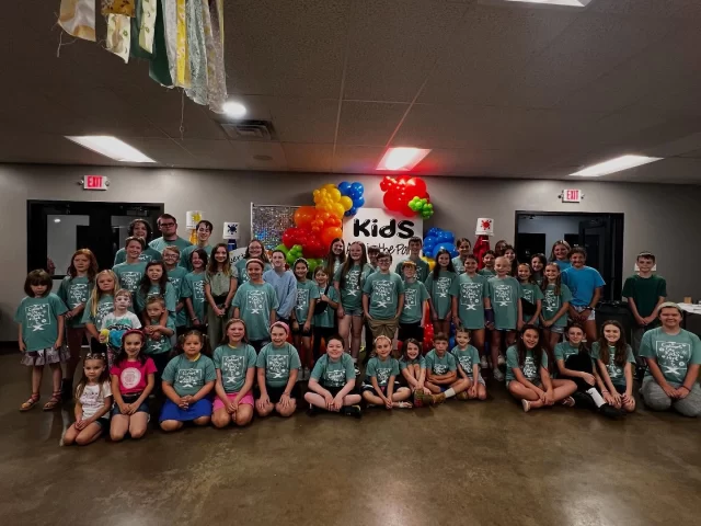 🎨🌟 What an AMAZING time we had at Kids Art in the Park (aka Kids Art in the Library/Civic Center—thanks, rain! ☔📚)!

Huge THANK YOU to our awesome food vendors: Ipop Kettle Corn and Yellow Umbrella—yum! 🍿🍧

Shoutout to our incredible volunteers—we couldn’t have done it without you! 🙌

We’re so grateful for our sponsors:
⭐ State Farm - Hilary Washer
⭐ 50’s Cafe
⭐ Calvert Area Development Association

A special round of applause to the amazing young entrepreneurs from the Kids Business Fair—your creativity, customer service, and homemade goodies made for such a fun shopping experience! 🛍️👏

Big thanks to Simply Balloons + Backdrops for making the day festive, and to the library for saving the day and letting us bring the fun indoors! #kidsartinthepark #crafts #kidsbusinessfair #mycalvertcity